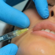 Dudak Dolgusu Russian Lips - Nişantaşı